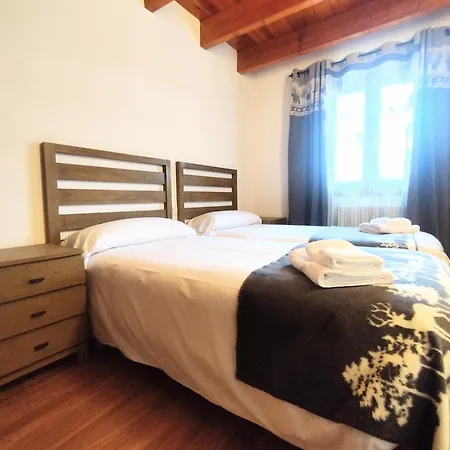 Casa Arguis Apartman Eriste